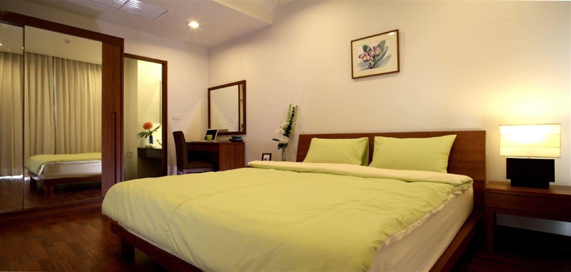 Aparthotel Bangkok Patio Bts Sanam Pao Exterior foto